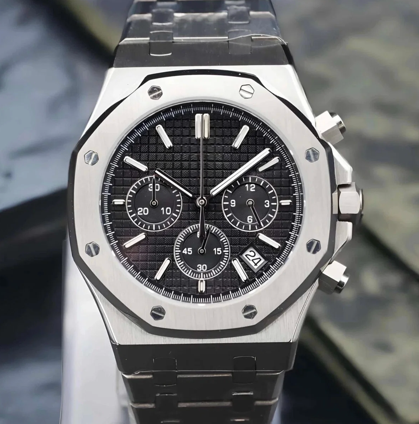 Royal Seioak Chrono Black