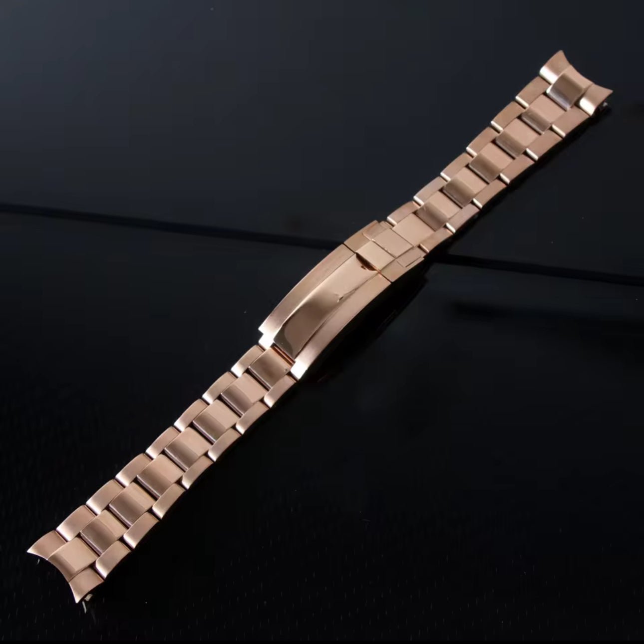 Premium Oyster Bracelet