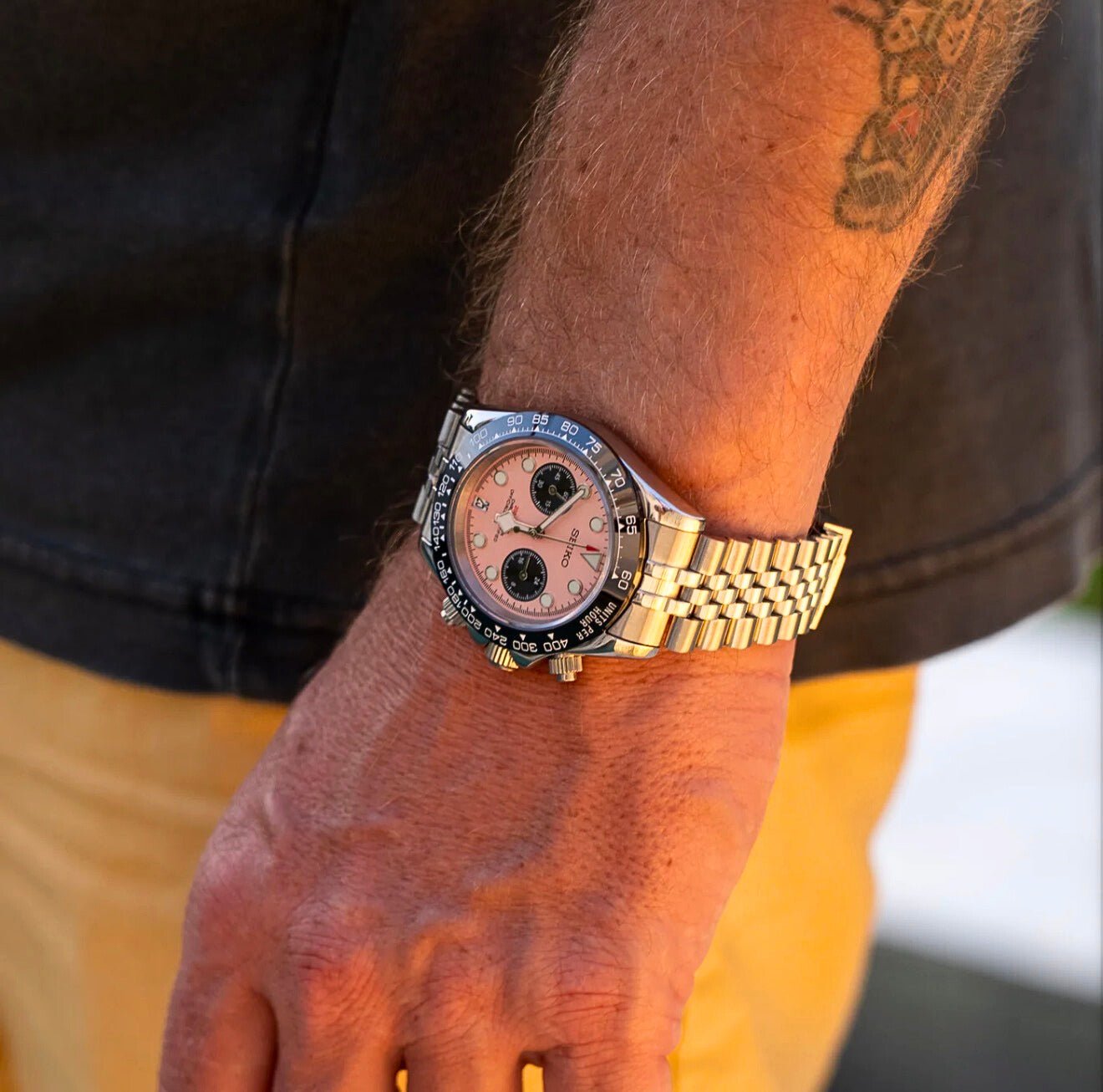 クロノグラフ 腕時計MOD Seiko Mod Black Bay Chrono Miami Pink – NeoLux Watch & Co