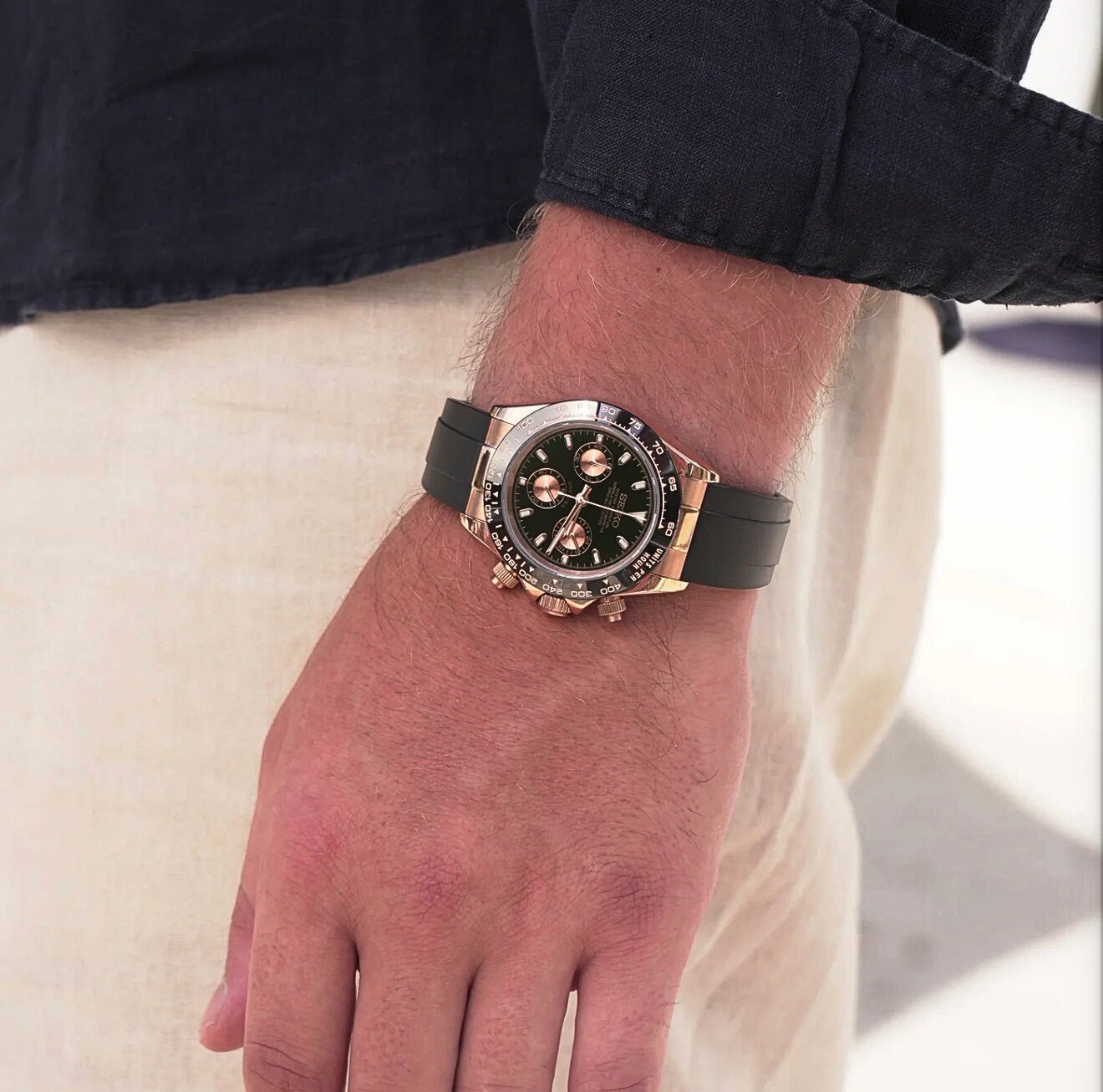 Seiko Mod GMT Twotone Gold Black – NeoLux Watch & Co